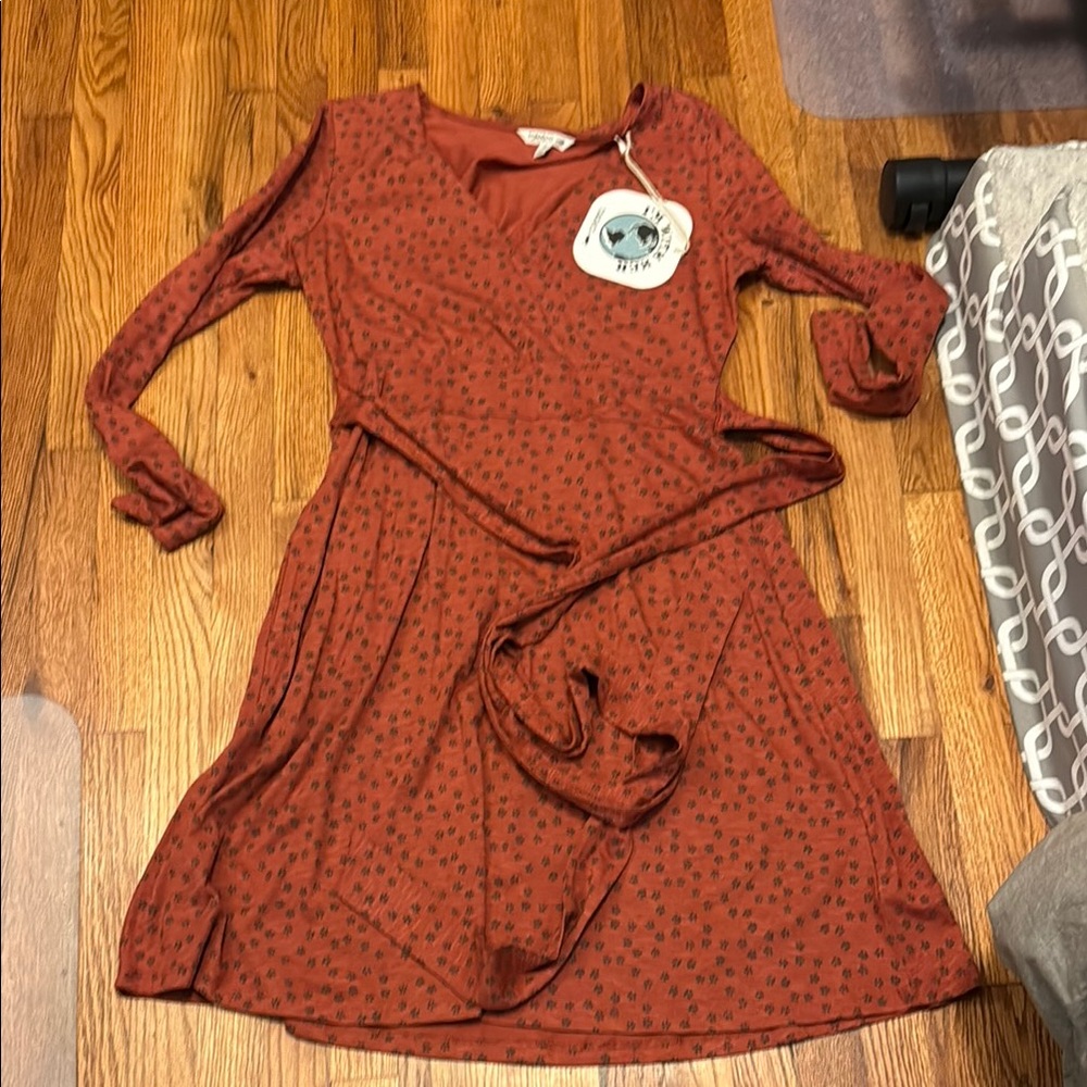 Toad&Co Orange Black V-Neck Cuffed Sleeve Sundress